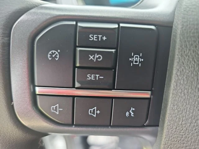 Used 2023 White Ford XLT image 16