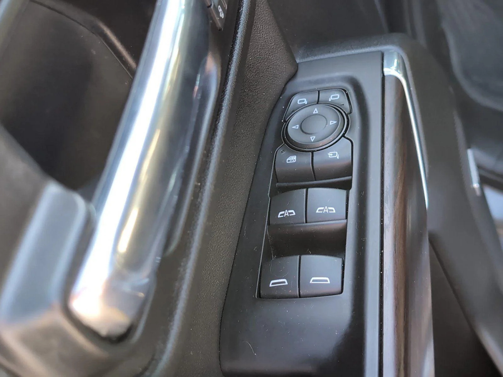 Used 2019 SATIN STEEL METALLIC GMC SLT image 18
