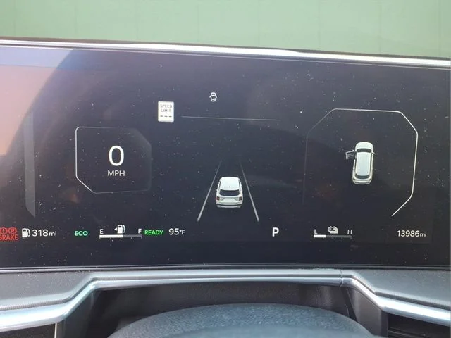 Used 2025 Silver Kia SX Prestige image 22