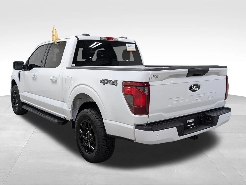 Certified Used 2026 Oxford White Ford XLT image 27