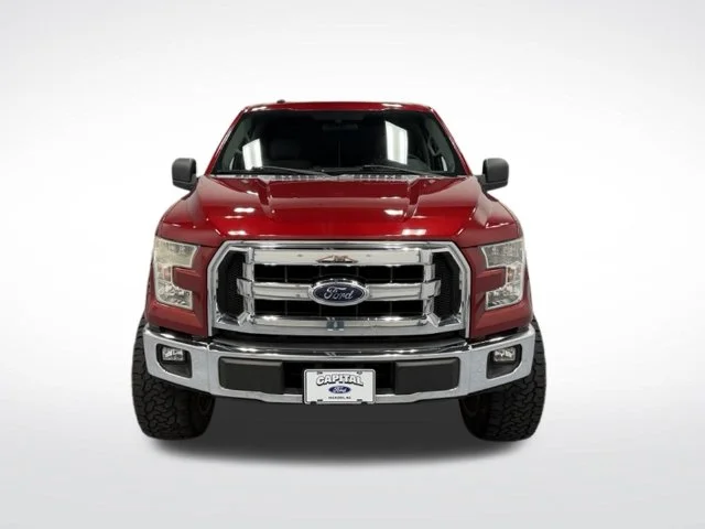 Used 2017 Red Ford XLT image 3