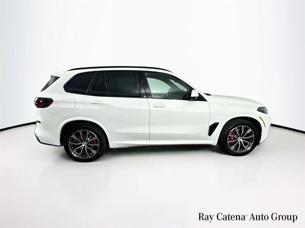 Used 2026 White BMW xDrive40i image 8