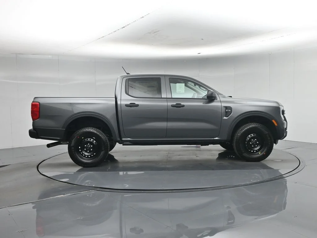New 2026 Gray Ford XL image 26