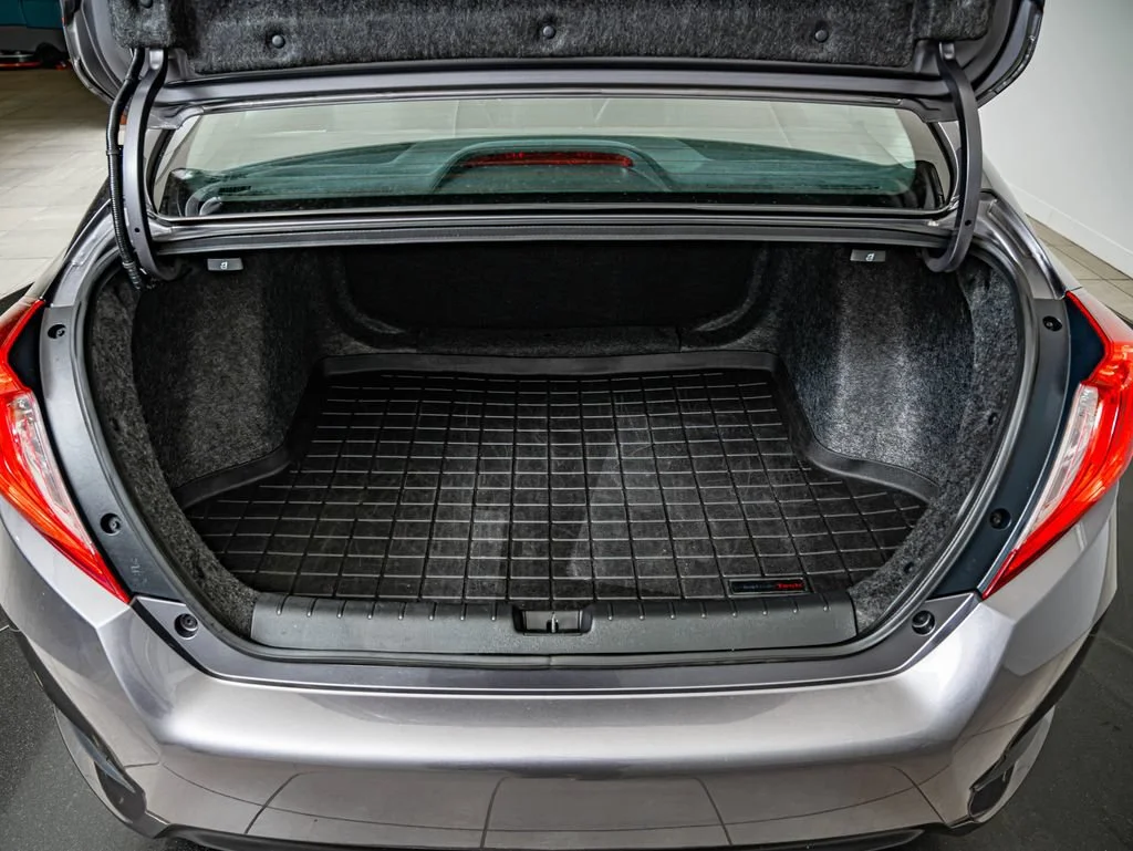 Used 2017 Gray Honda EX-L image 36