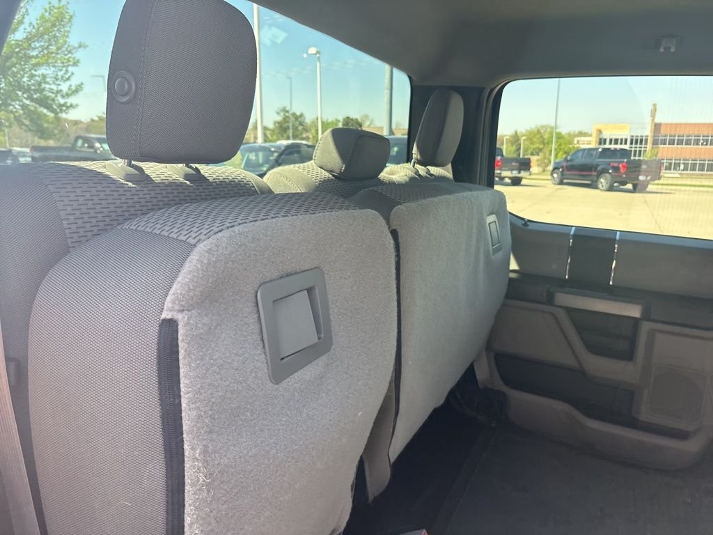 Used 2018 Silver Ford XLT image 32