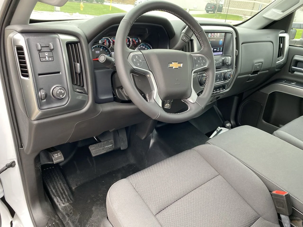 2023 Chevrolet Silverado 4500 HD Chassis Cab Work Truck - Photo 6