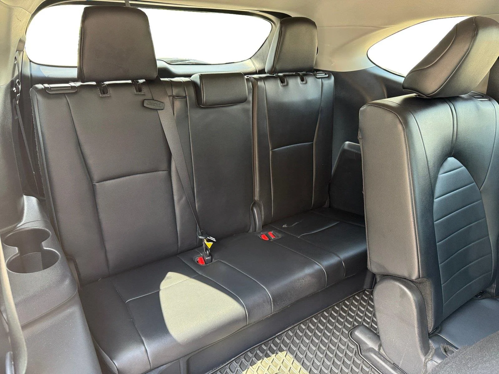 Used 2025  Toyota Platinum image 27