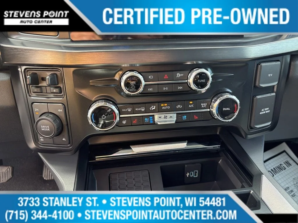 Used 2025 Carbonized Gray Metallic Ford Lariat image 21