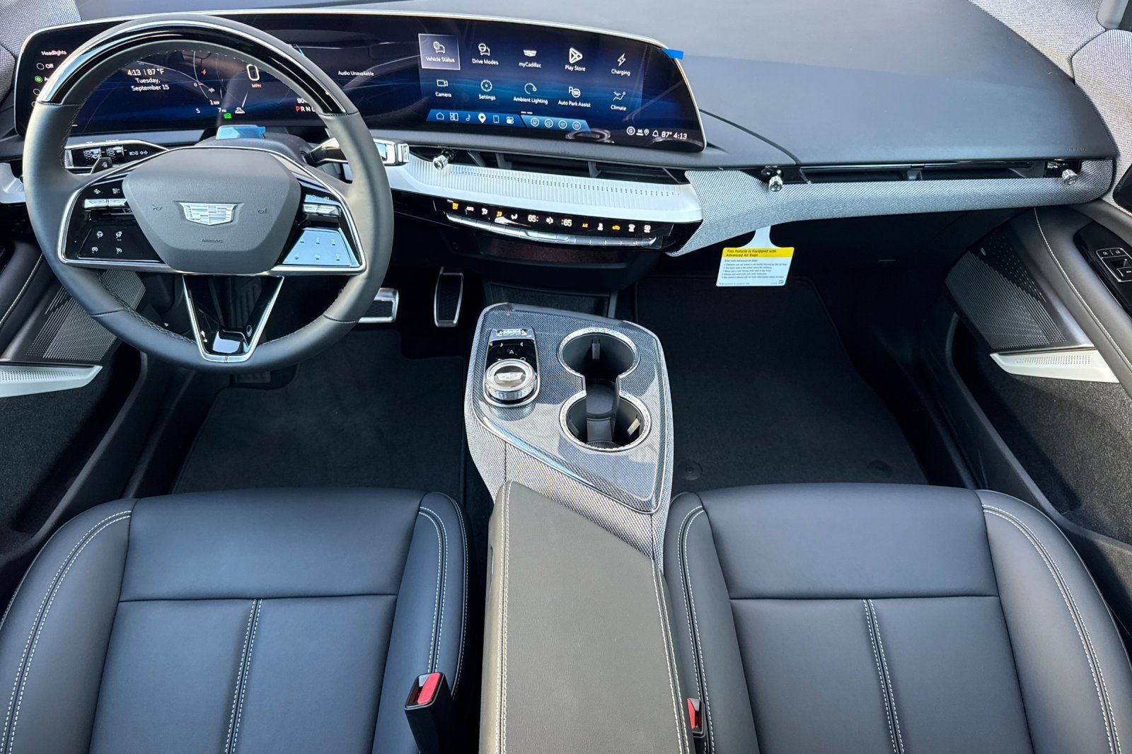 2027 Cadillac OPTIQ Luxury - Photo 13