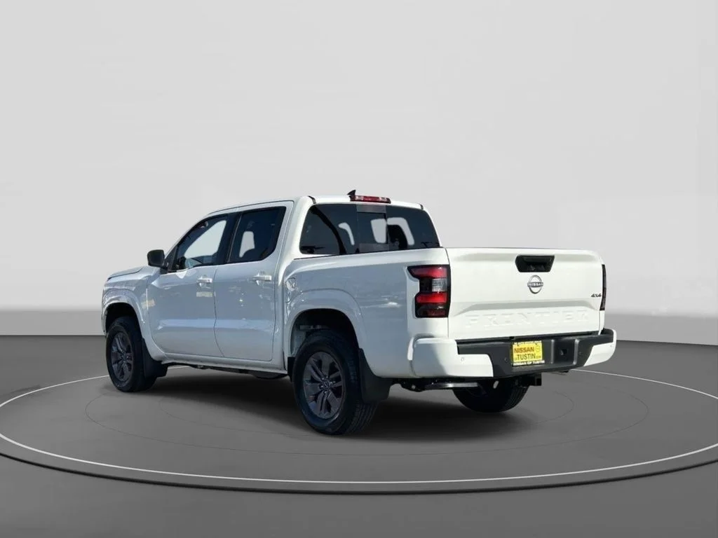 New 2026 Glacier White Nissan SV image 2