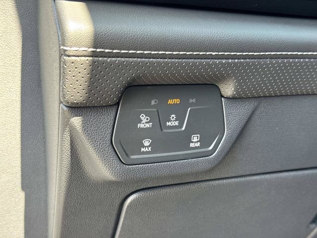 New 2026 Gray Volkswagen SE w/Technology image 20