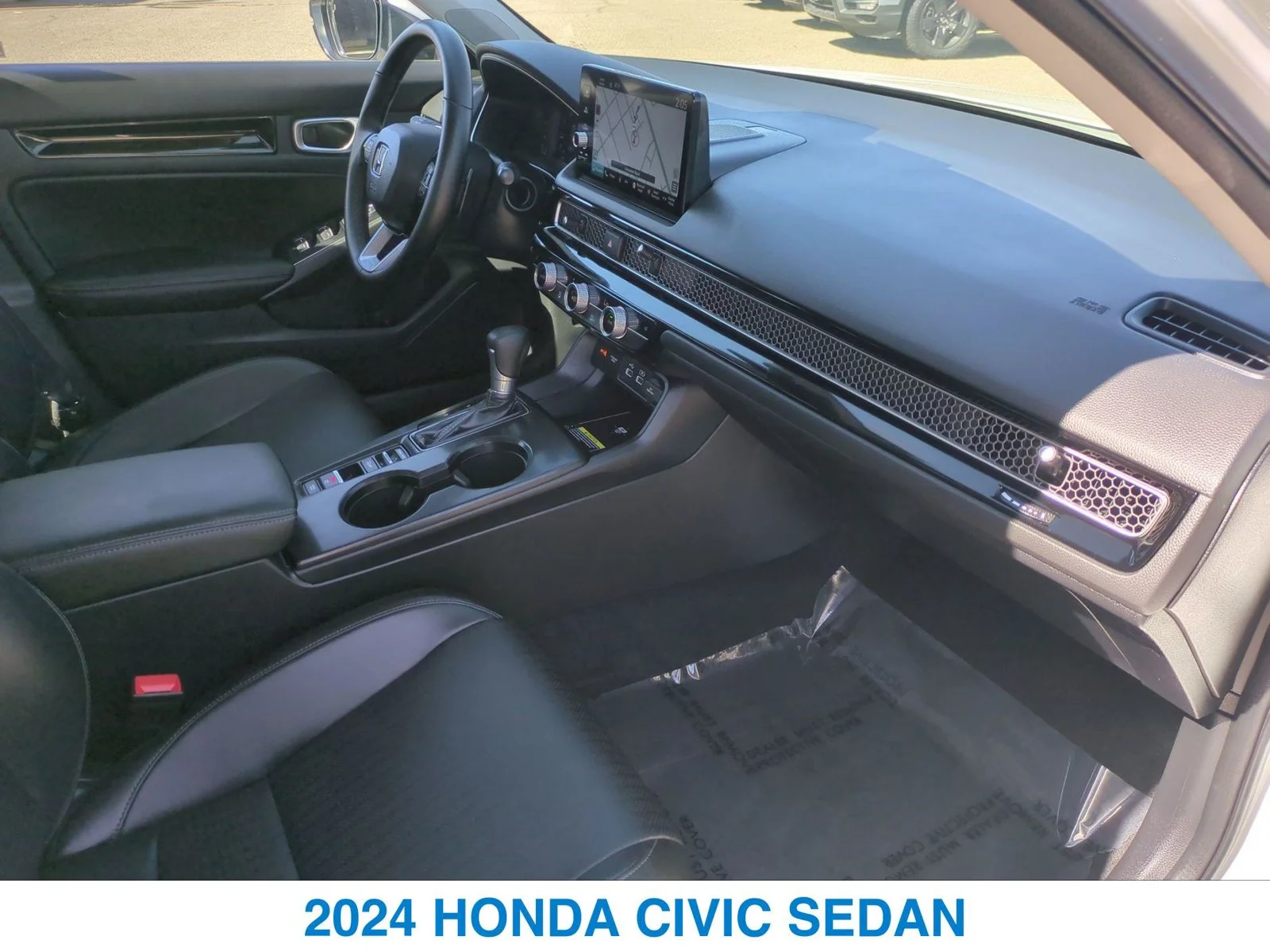 Certified Used 2024 White Honda Touring image 26