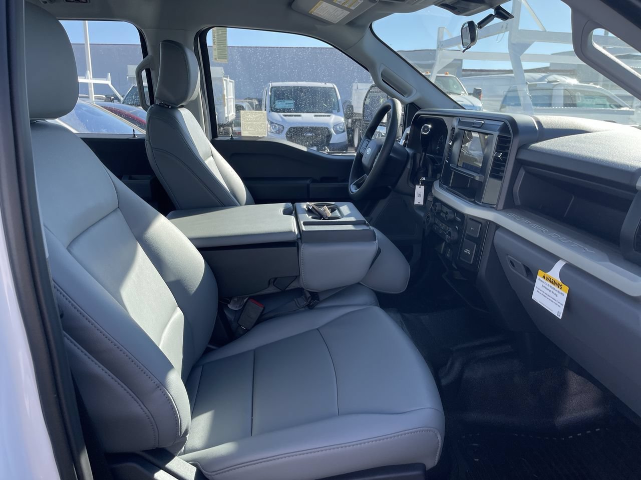 New 2026 Oxford White Ford XL image 16