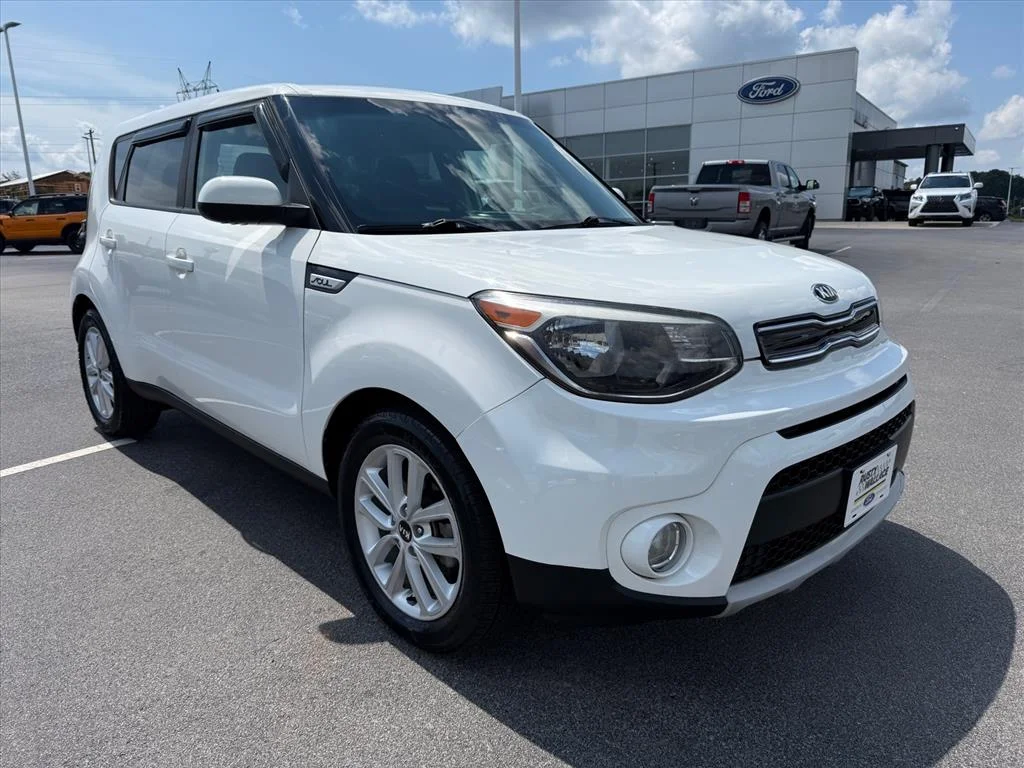 Used 2019 Kia Soul + with VIN KNDJP3A52K7909184 for sale in Dandridge, TN