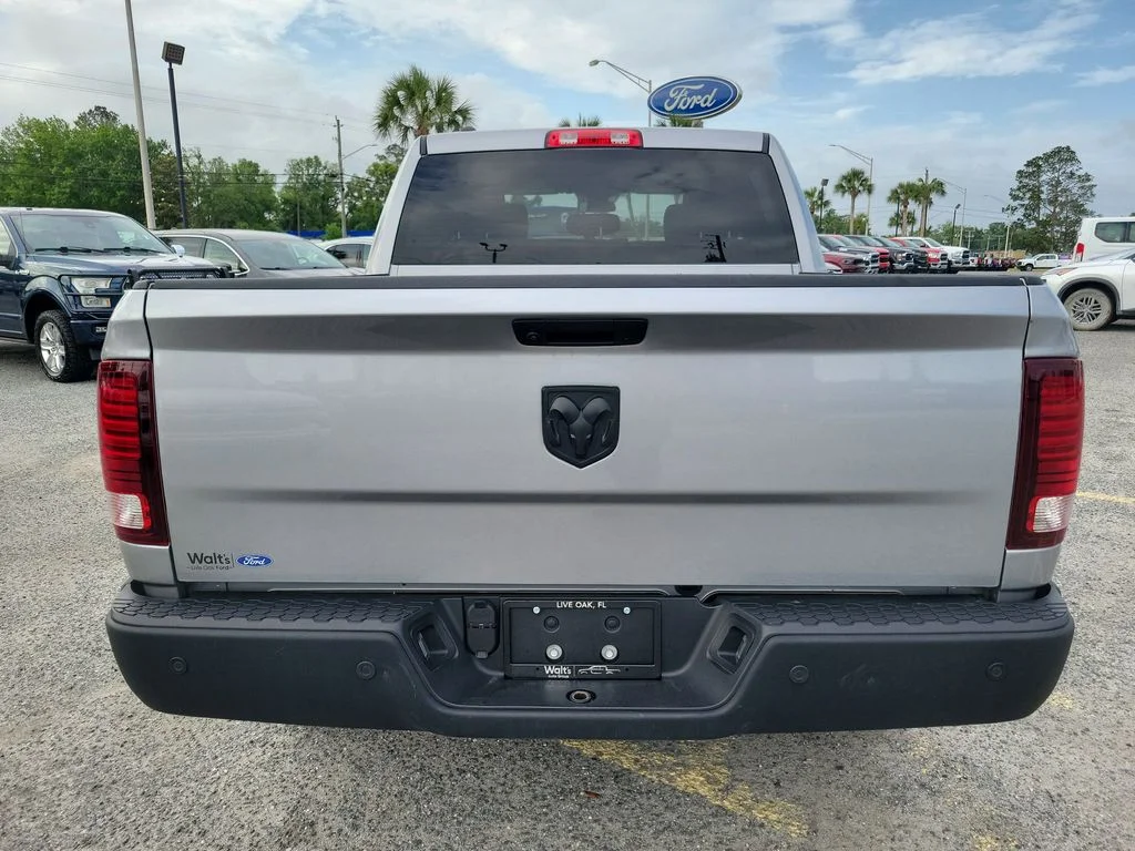 Used 2024 Billet Silver Metallic Clearcoat Ram Warlock image 9