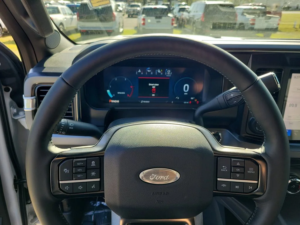 New 2026 Star White Metallic Tri-Coat Ford F-350® Platinum® image 14