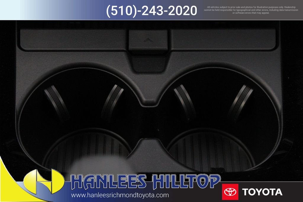 2026 Toyota Prius Plug-in Hybrid SE - Photo 20