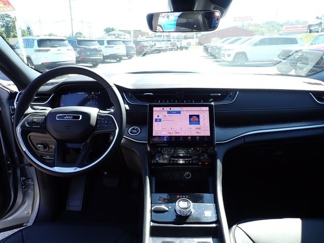 2025 Jeep Grand Cherokee L Limited - Photo 14
