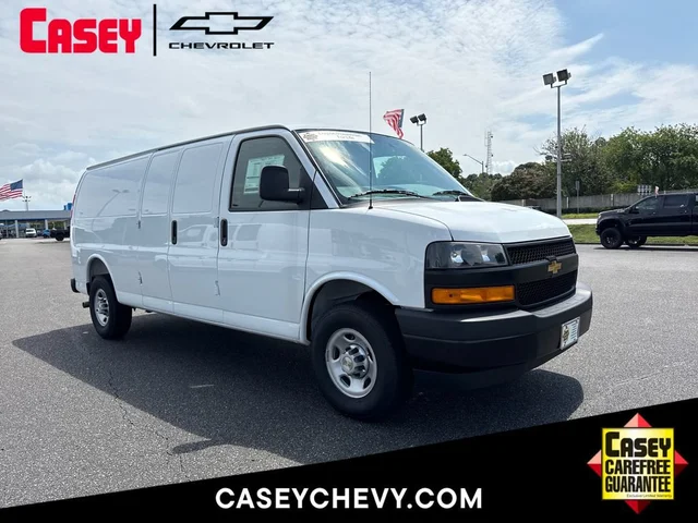 2026 Chevrolet Express Cargo WT