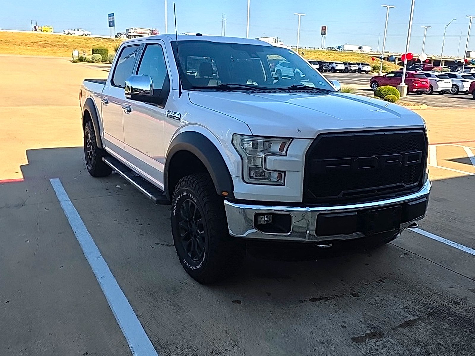 Used 2016 White Ford LARIAT image 4