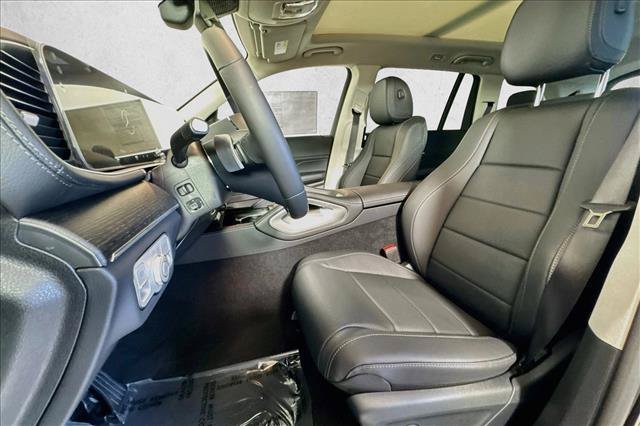 New 2026 Black Mercedes-Benz GLS 450 image 48