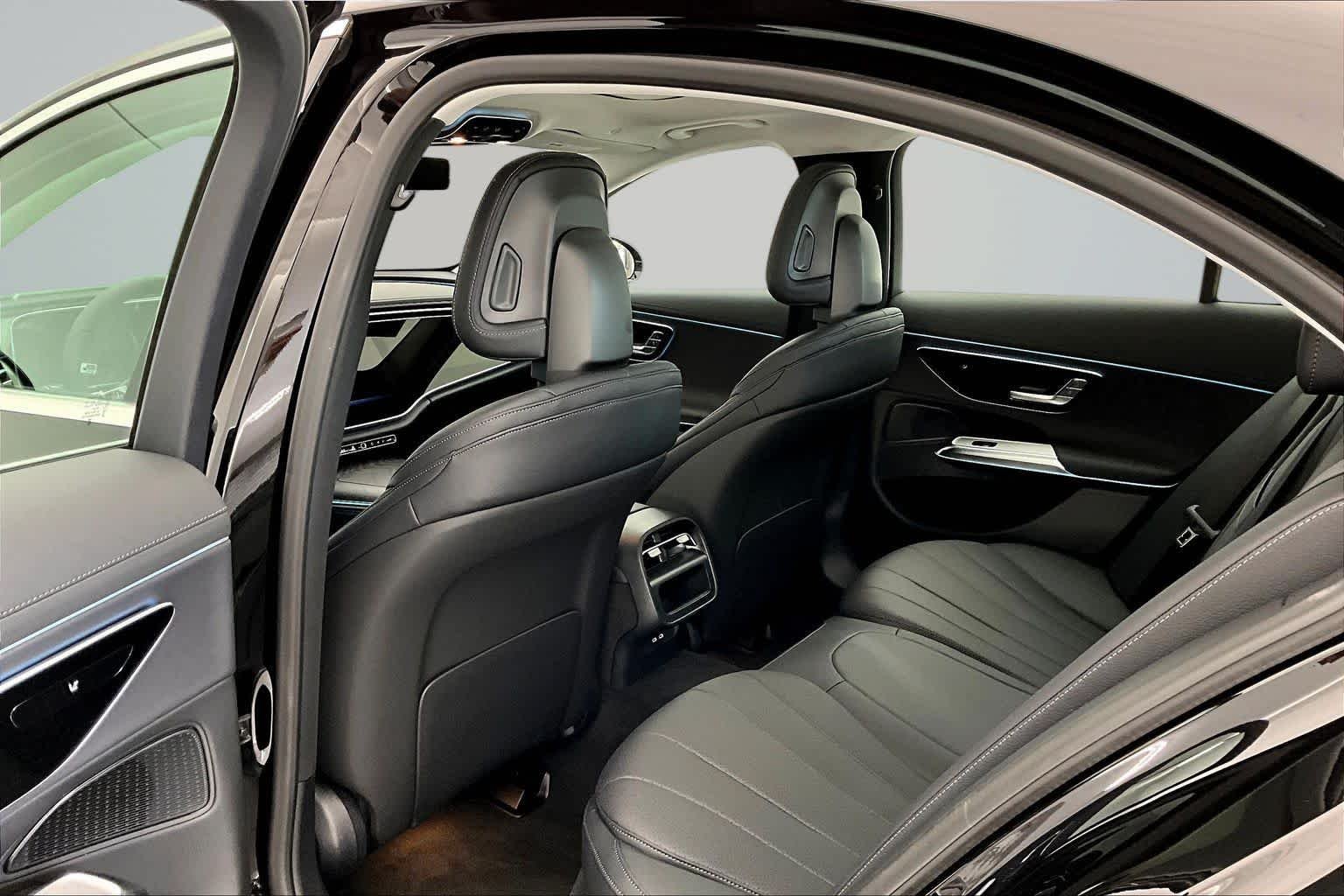 New 2026 Obsidian Black Metallic Mercedes-Benz E 350 image 12