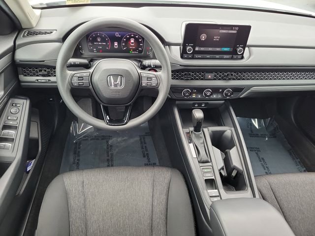 2025 Honda Accord LX - Photo 15
