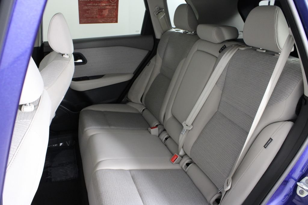 2023 Nissan Rogue SV - Photo 20