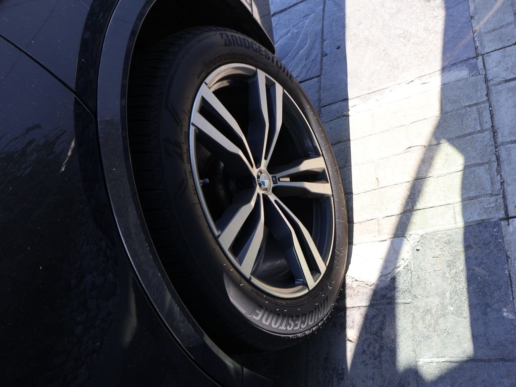 Used 2023 Carbon Black Metallic BMW xDrive40i image 65