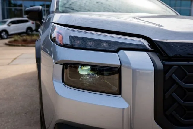 New 2026 Ice Silver Metallic Subaru Premium image 20