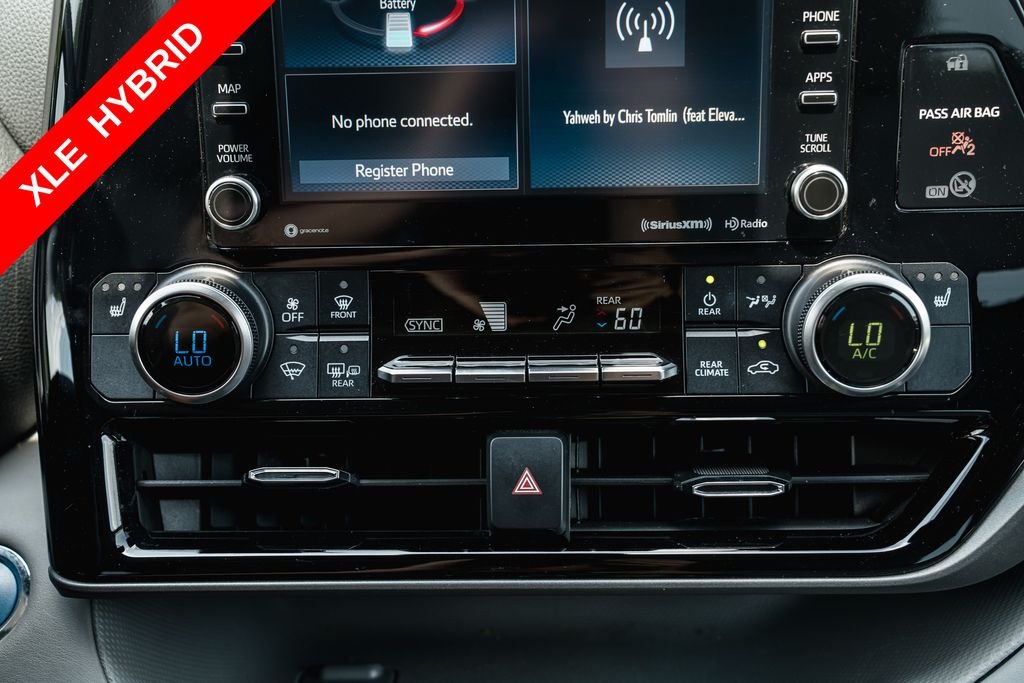 Used 2022 Magnetic Gray Metallic Toyota XLE image 19