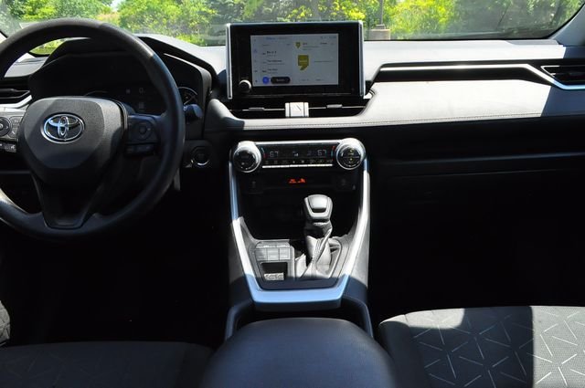 Used 2025 Silver Toyota XLE image 17