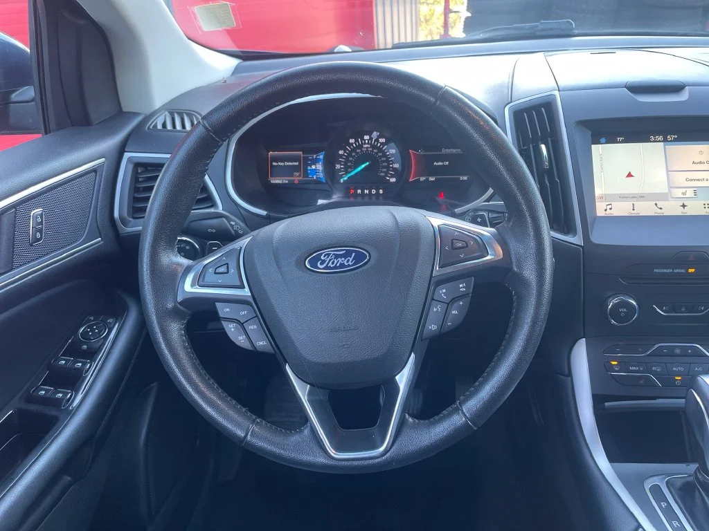 Used 2018 Blue Ford SEL image 20