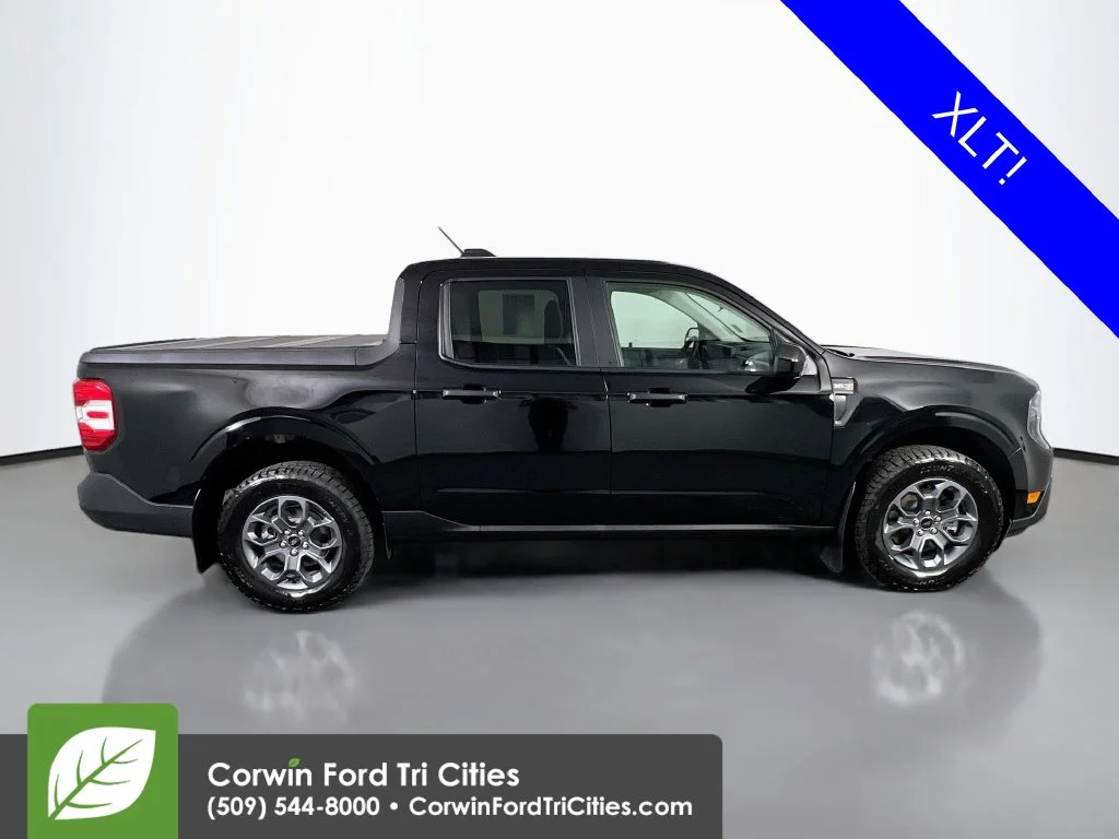 Certified Used 2025 Shadow Black Ford XLT image 16