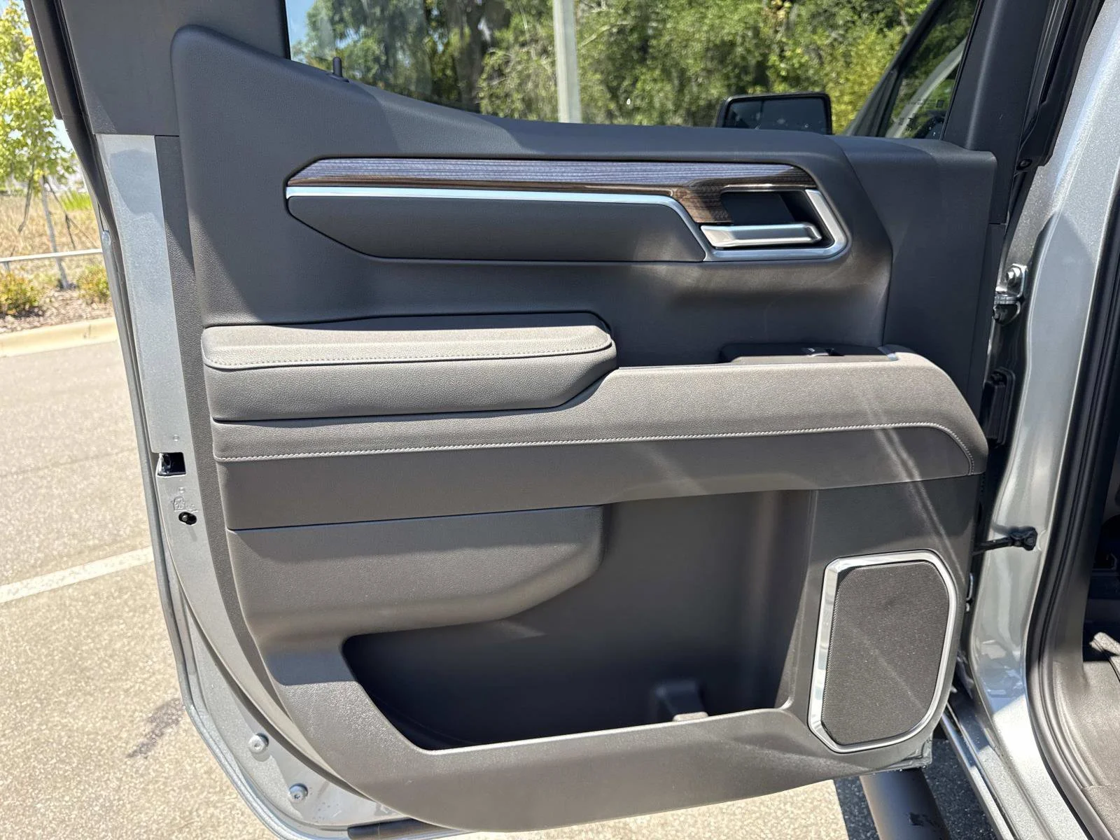2026 Chevrolet Silverado 1500 RST - Photo 9