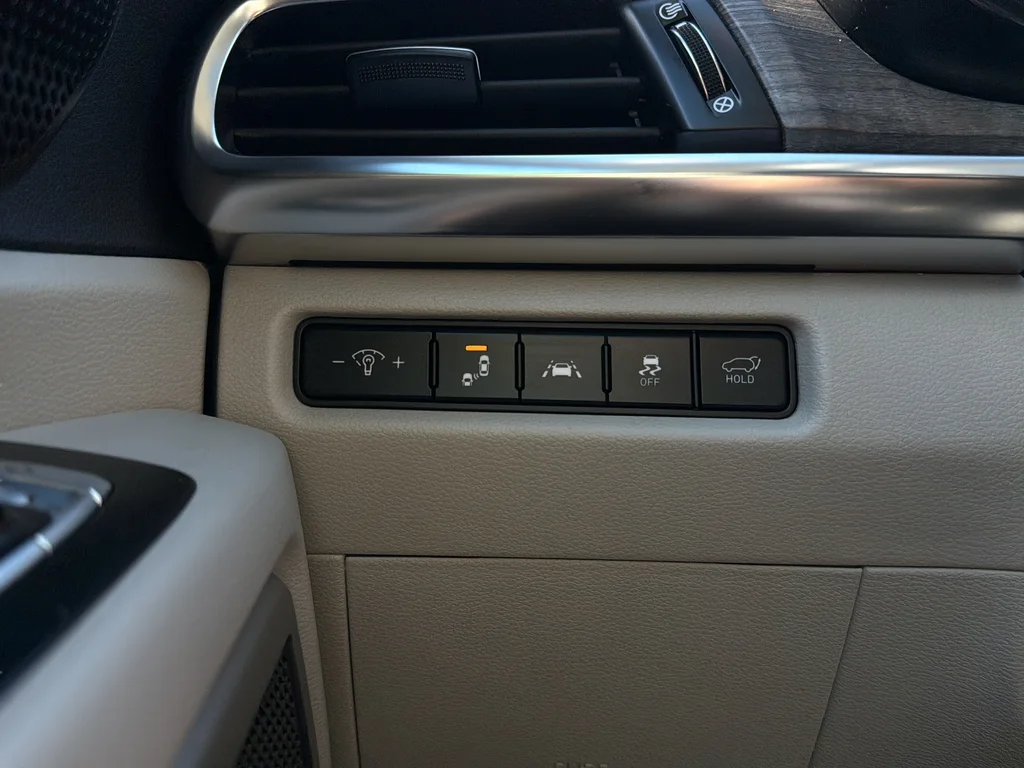 Used 2020 Gravity Gray Kia EX image 13