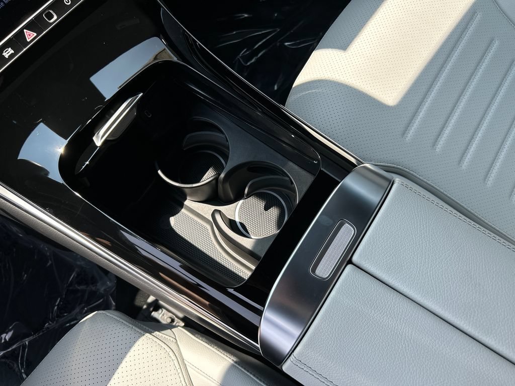 New 2026 Black Mercedes-Benz GLC 300 image 57