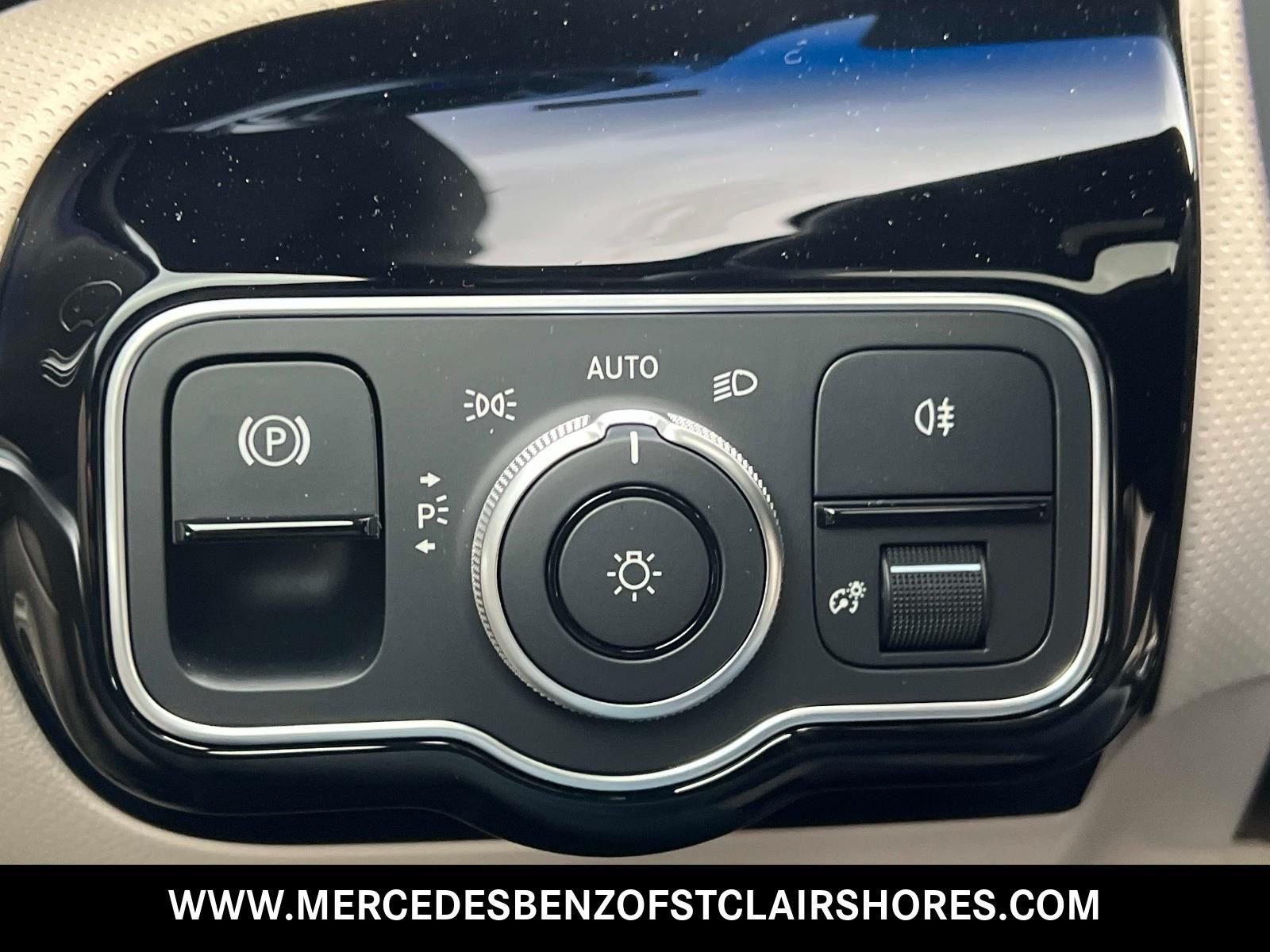 New 2026 Polar White Mercedes-Benz CLA 250 image 33