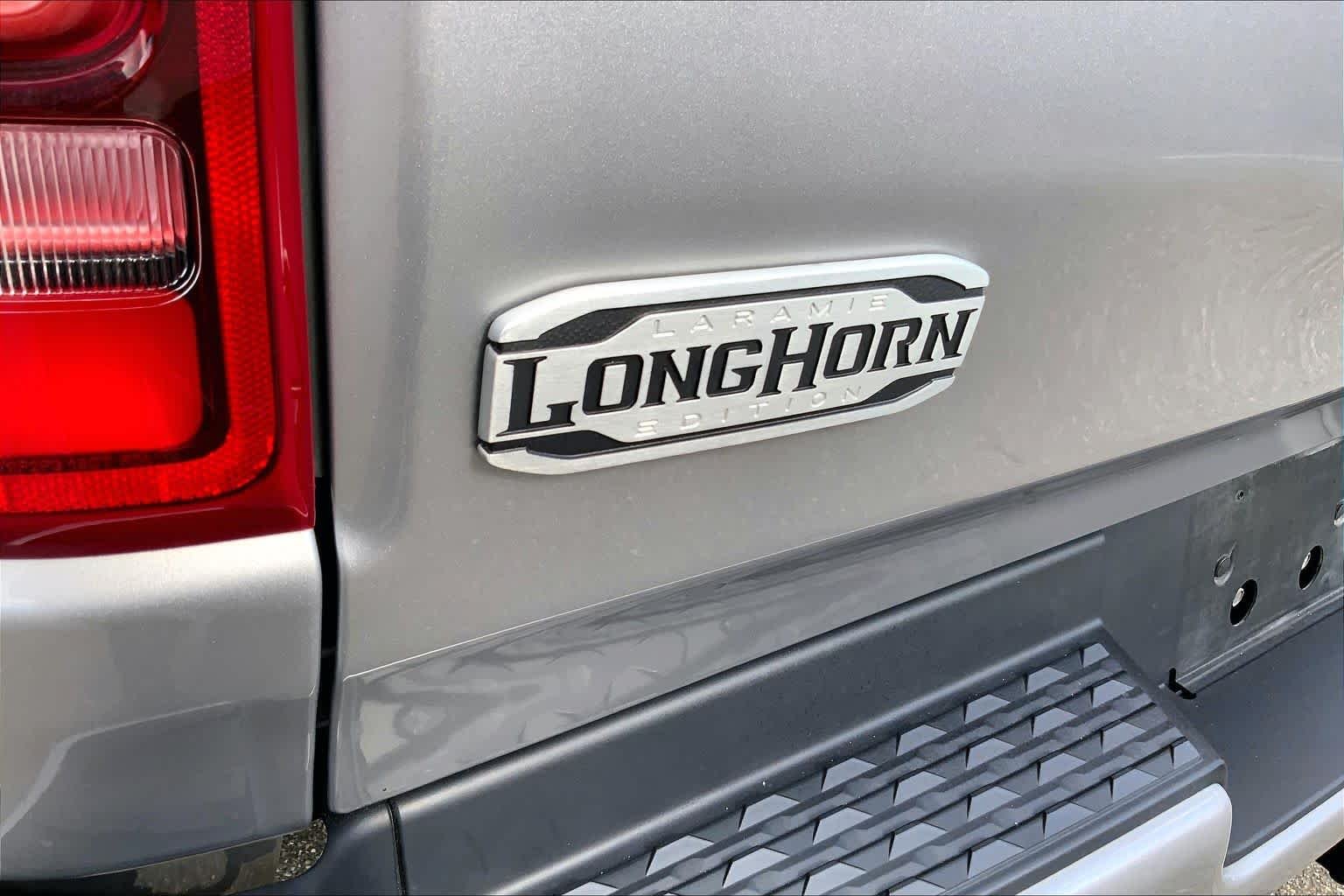 Used 2020 Billet Silver Metallic Clearcoat Ram Longhorn image 32