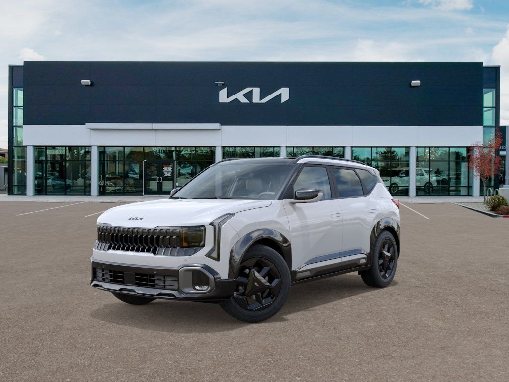 New 2027 White Kia X-Line image 1