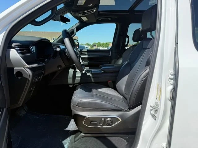 2024 Jeep Wagoneer Series III - Photo 13