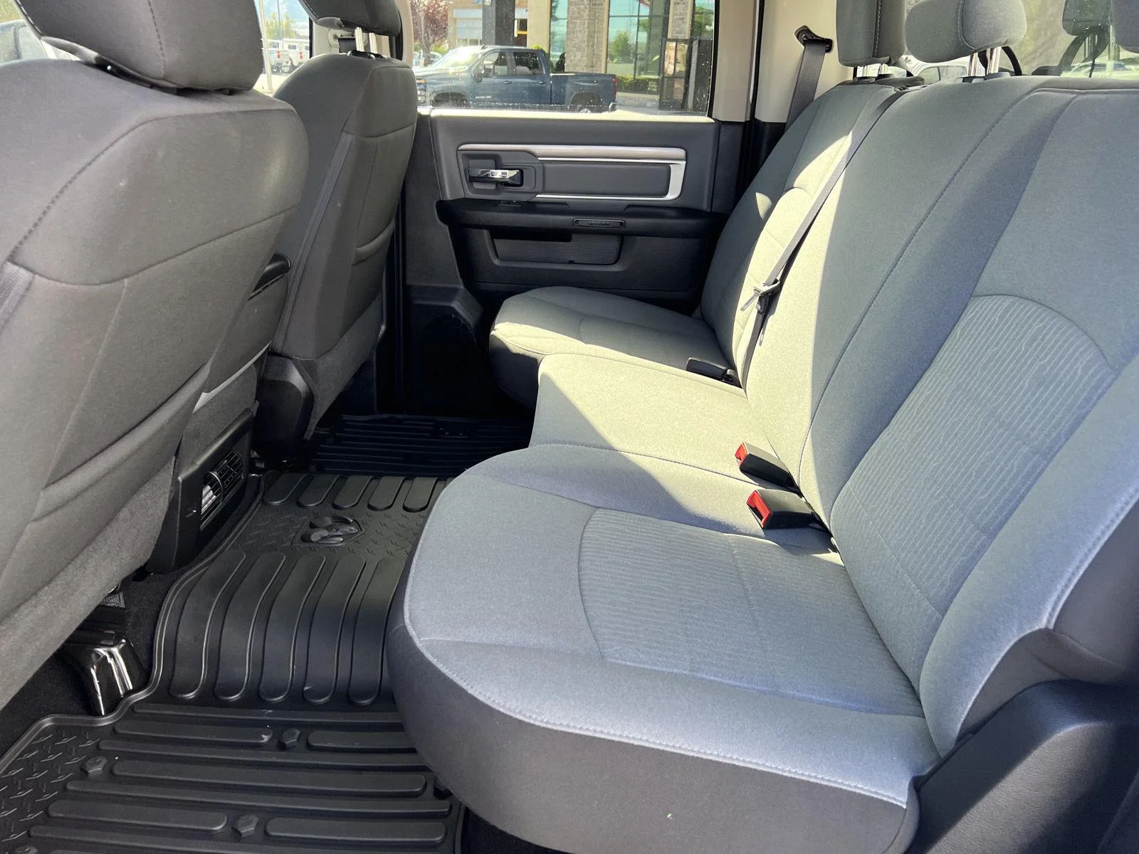 2023 RAM Ram 1500 Classic SLT - Photo 30