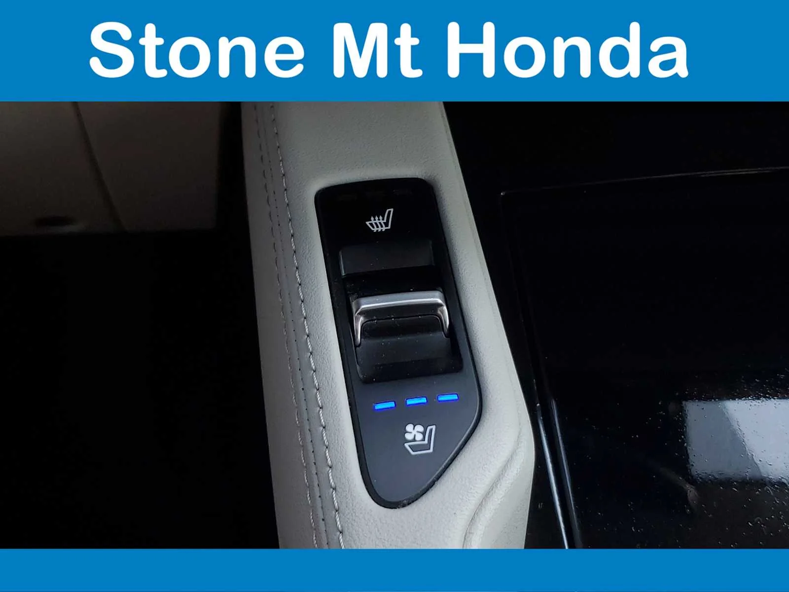 Used 2021 Glacial White Pearl Kia EX image 29