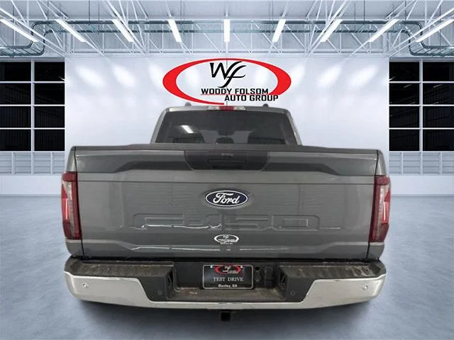 Used 2025 Gray Ford XLT image 5