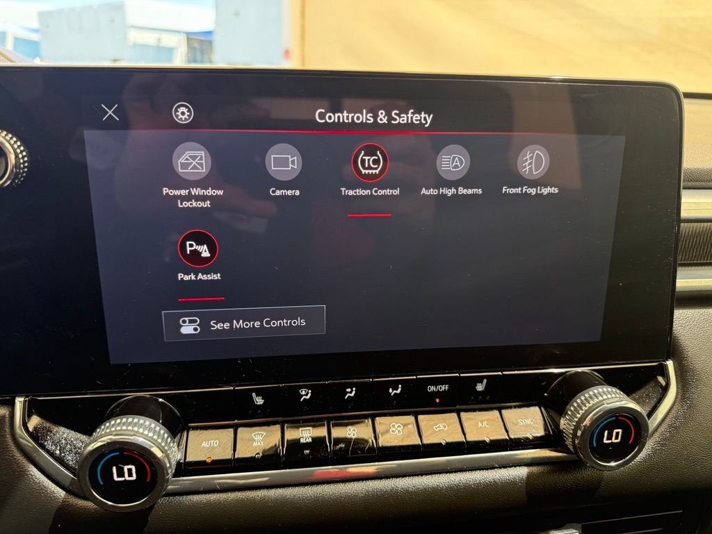 Used 2024 Sterling Metallic GMC Elevation image 44
