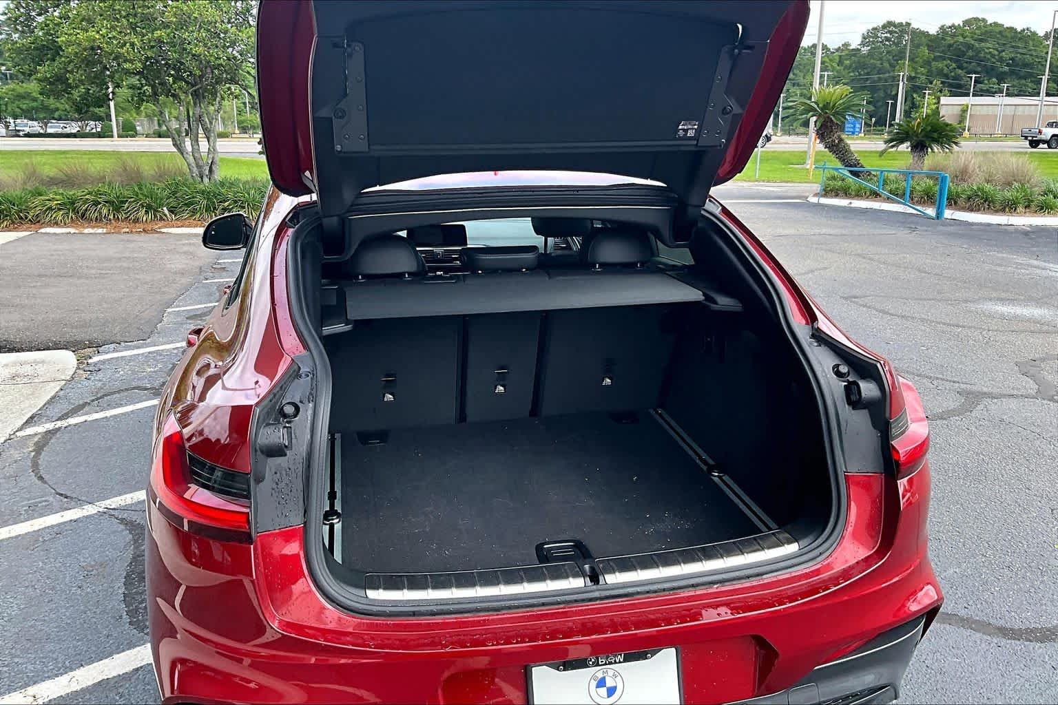 Used 2019 Flamenco Red Metallic BMW xDrive30i image 34