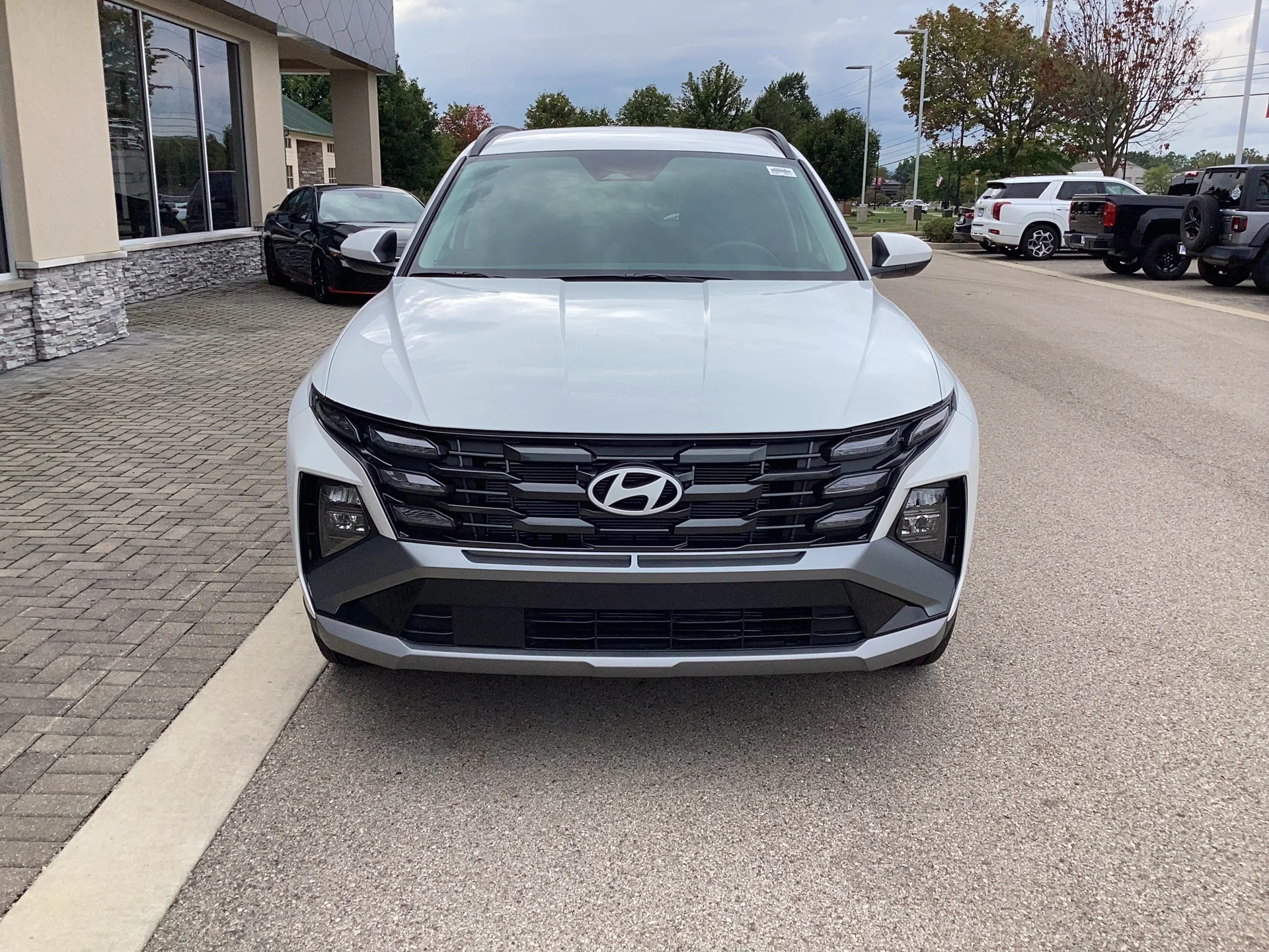 New 2026 Serenity White Pearl Hyundai SEL Plus image 9