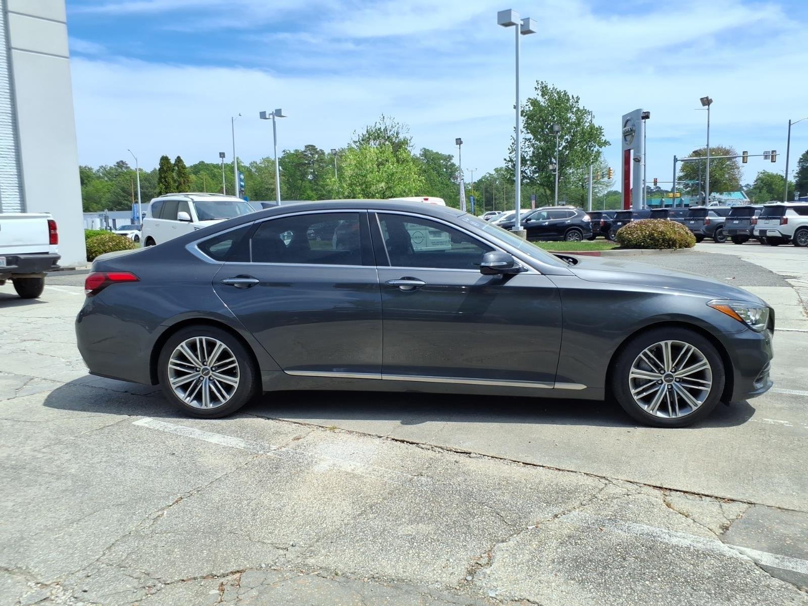 Used 2020 Himalayan Gray Genesis 3.8L image 6