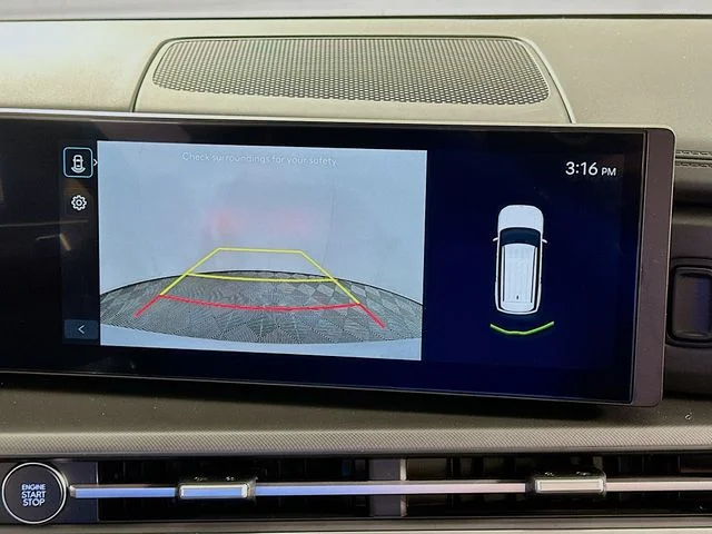 New 2026 Hyundai SANTA FE SE
