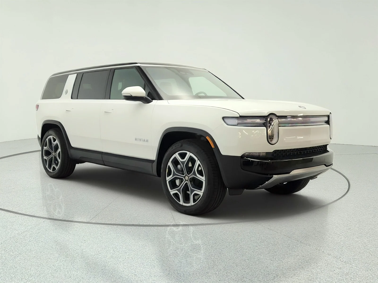 Used 2025 WHITE Rivian Adventure Dual-Motor Large Pack image 3
